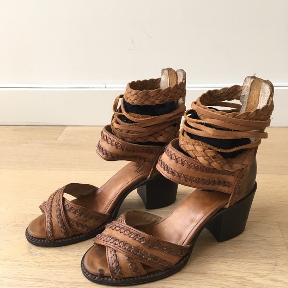 steve madden freebird sandals